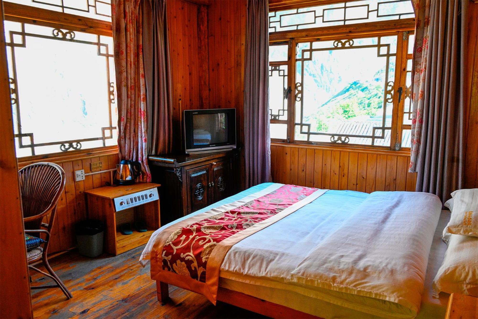 Tiger Leaping Gorge Sean'S Spring Guesthouse 샹그릴라 객실 사진